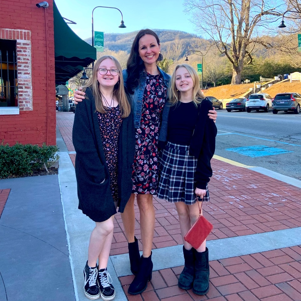 Meet your Posher, Kelly